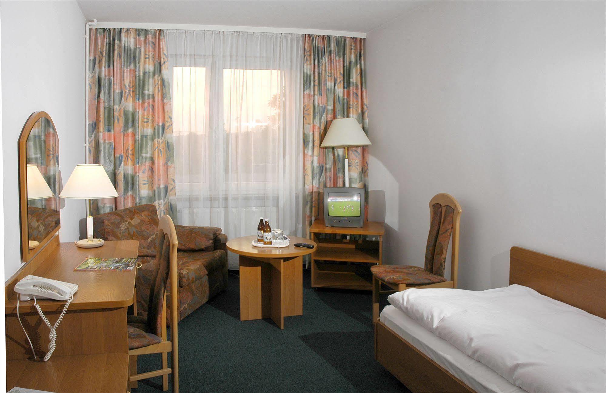 Hotel Gromada Medical Spa Бусько-Здруй Екстер'єр фото